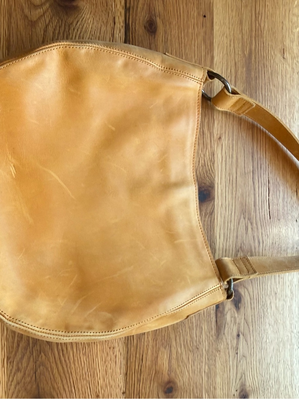 Able Tan Leather Messenger Bag - Saddle Brown Tone